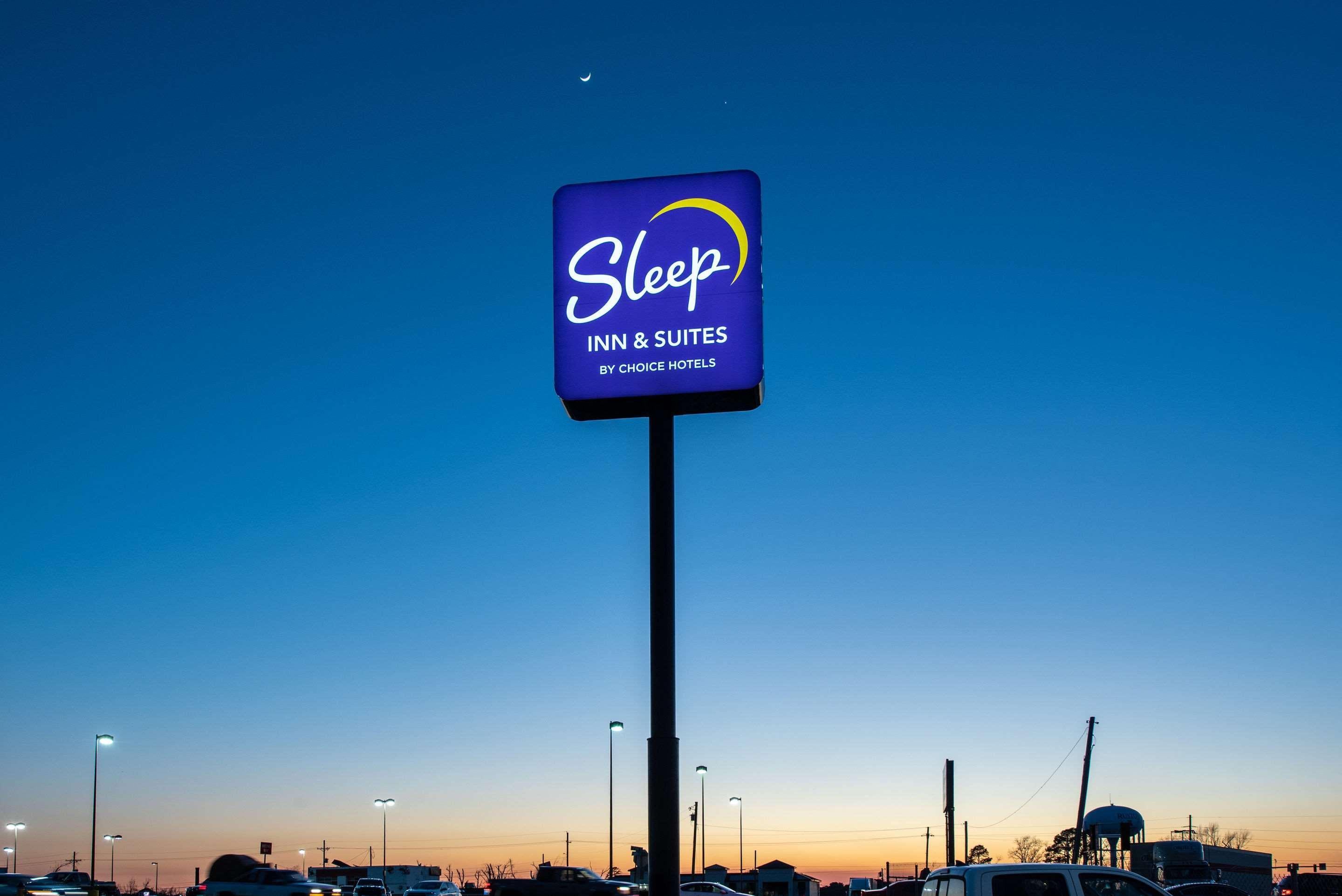 スリープ イン アンド スイーツ ユニバーシティ ラストン エクステリア 写真