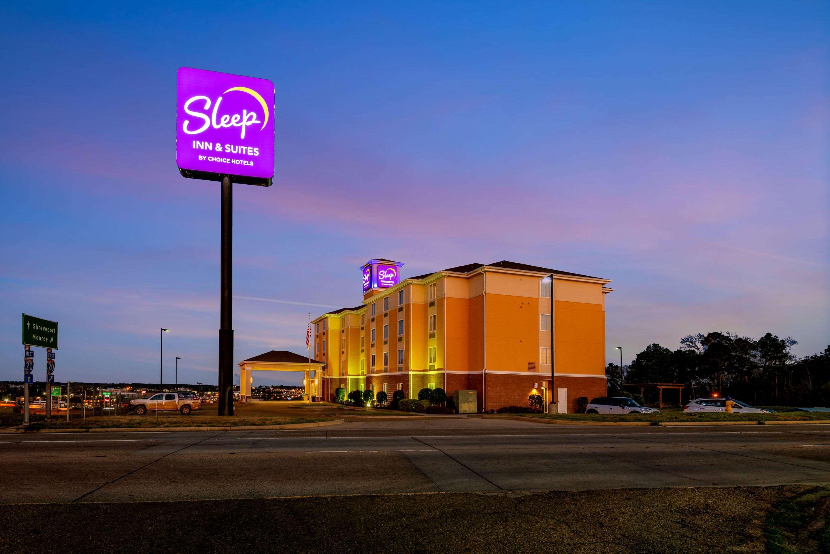スリープ イン アンド スイーツ ユニバーシティ ラストン エクステリア 写真